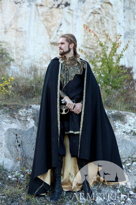 Medieval Fantasy Lined Cloak “Knight of the West” | Medieval clothing ...