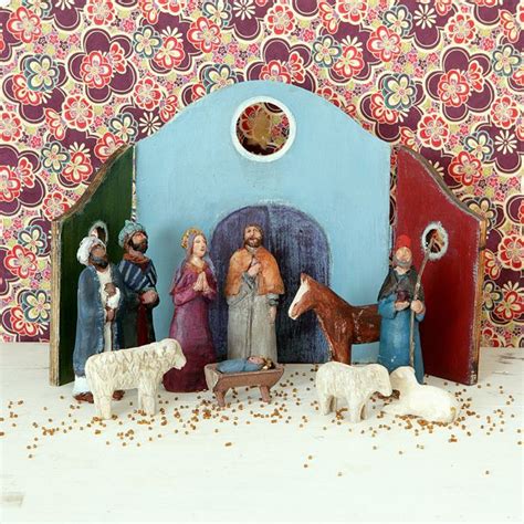 Scandinavian folk art nativity set | Creche de noel, Nativité, Naissance de jésus