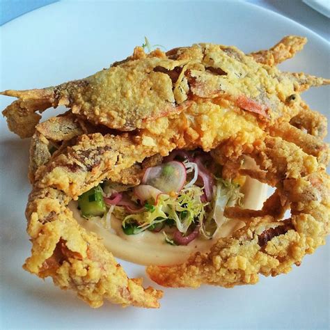 10 New Takes on Soft-shell Crabs That You Should Eat This Season