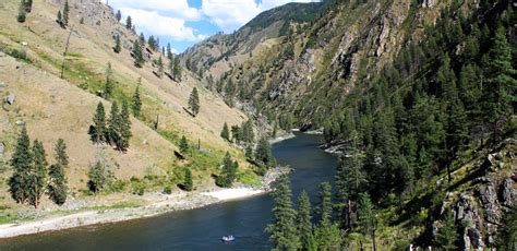 Idaho Salmon - Rafting the River of No Return | Momentum River Expeditions