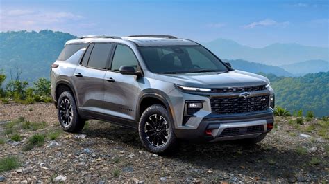 2024 Chevy Traverse Gets Dramatic Makeover, Z71 Trim - Kelley Blue Book