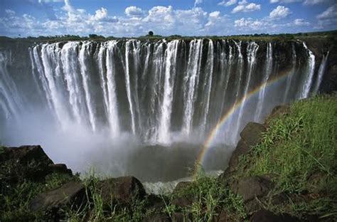 VICTORIA WATERFALL is Interesting Tourist Spot in Africa | Great World 2025