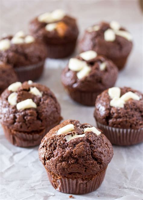 Cream Cheese Filled Chocolate Muffins | I Knead to Eat