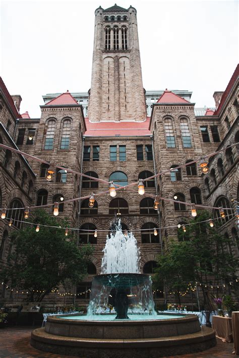 Allegheny County Courthouse | Pittsburgh Wedding Venue