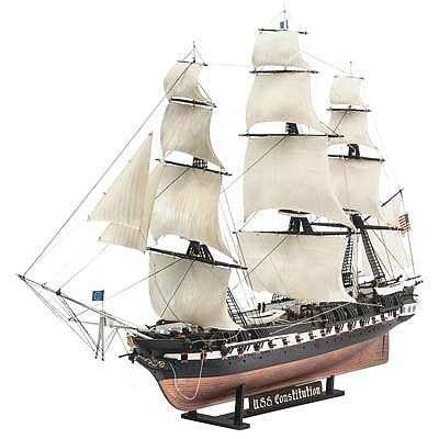 Revell-Germany USS Constitution