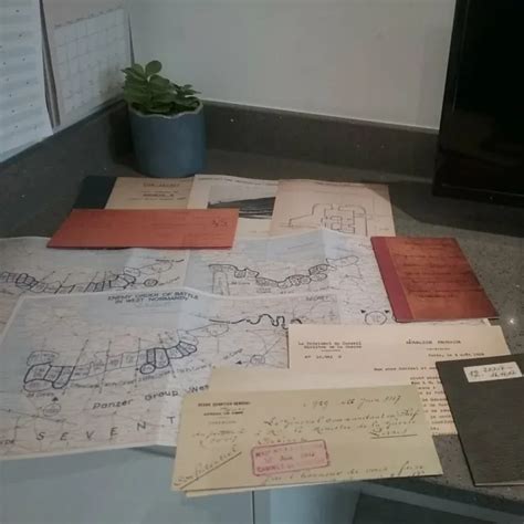 REPLICAS OF WW1 & WW2 Documents and Maps WW2 being D Day landing information £30.00 - PicClick UK