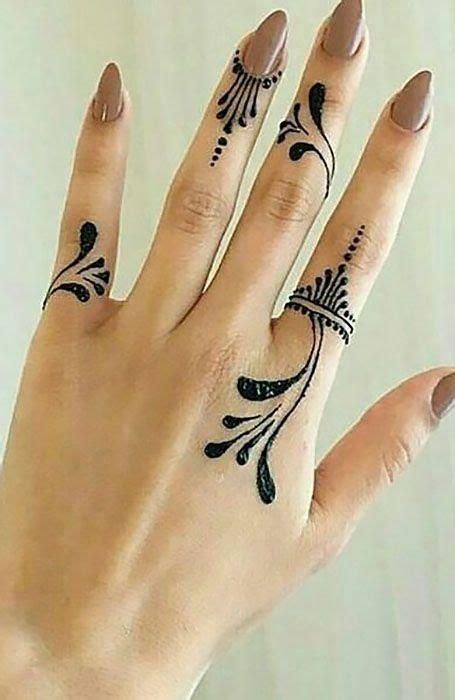 18 Beautiful Henna Tattoo Designs to Try | Henna tattoo designs hand, Henna tattoo designs ...