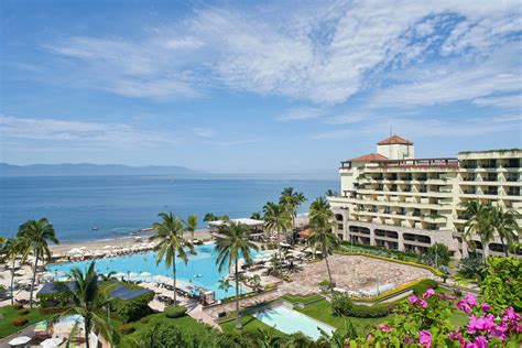 Puerto Vallarta Hotels and Resorts | Marriott Puerto Vallarta Resort & Spa