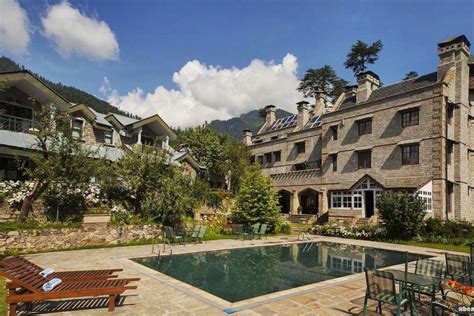 6 Best Luxury Resorts in Manali for 2021