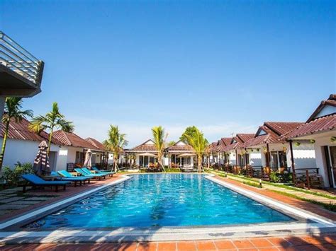 Sea Breeze Resort in Sihanoukville - Room Deals, Photos & Reviews