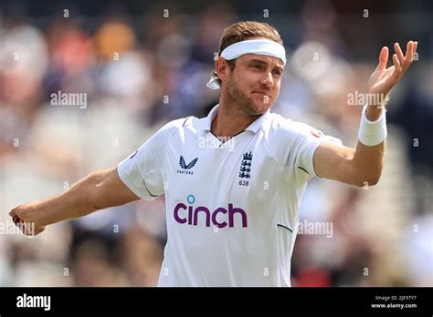 Stuart Broad of England practices his bowling after lunch Stock Photo ...