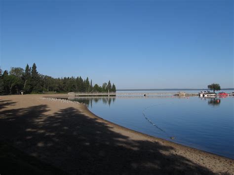 Gravel Beach: Clear Lake