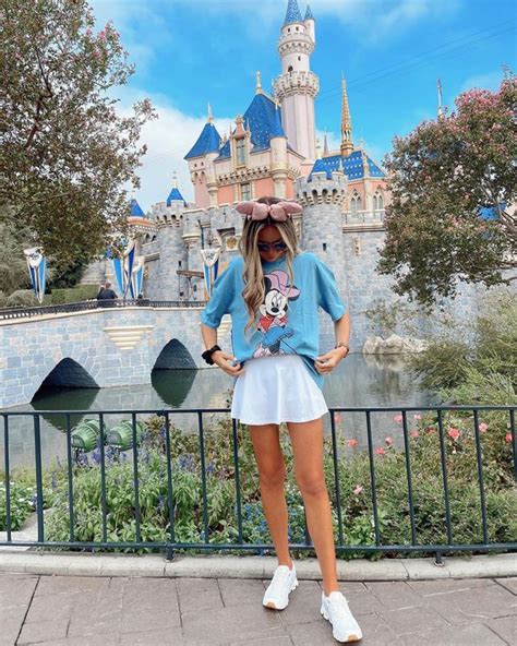 10 Cute Disneyland Outfit Ideas You'll Definitely Want To Copy - That Disney Fam