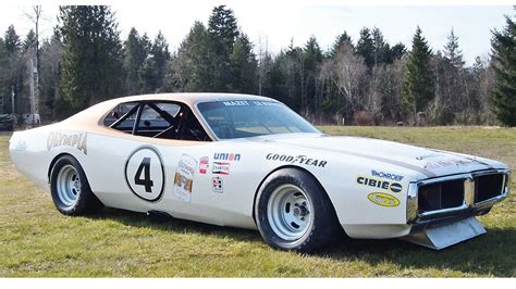 NASCAR Ford Torino, Dodge Charger Raced at Le Mans in 1976