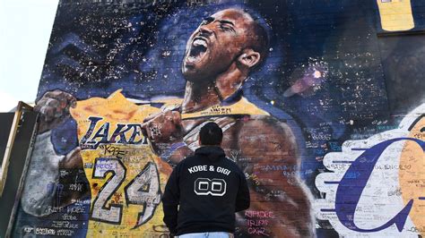 Kobe Bryant Mural | Reuters News Agency