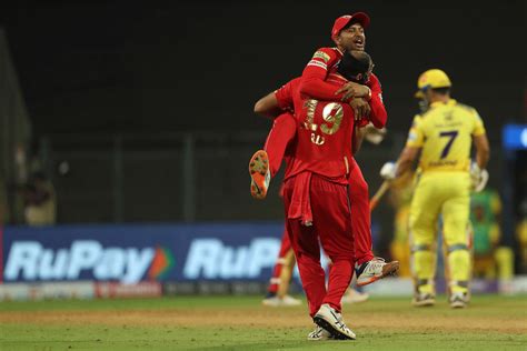 IPL 2022: CSK vs PBKS: Turning Point: Rishi Dhawan Holds Nerve Vs Dhoni ...