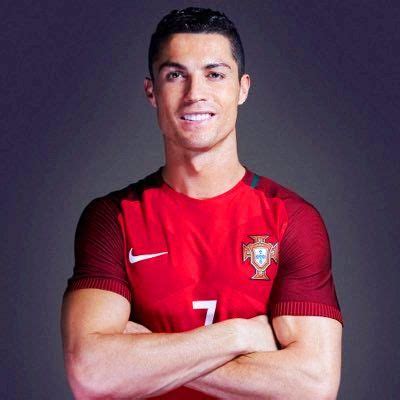 Cristiano Ronaldo Height, Weight, Age, Biography, Affairs & More ...