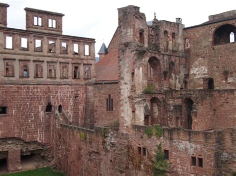 Heidelberg Castle, Germany: Photos and Legends of a Romantic Ruin ...