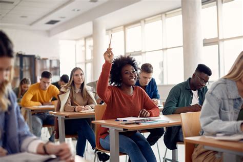 Étudiants internationaux: l’U de M et le CCNB craignent la concurrence ...