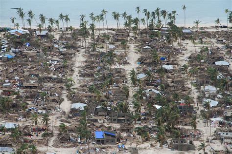 Photos of destruction after Cyclone Kenneth ravages Mozambique | | Al Jazeera