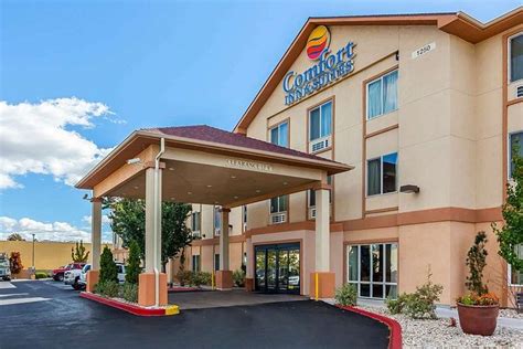 COMFORT INN & SUITES AIRPORT $95 ($̶1̶5̶1̶) - Updated 2023 Prices ...