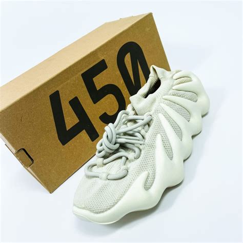 YEEZY 450 CLOUD WHITE – Medekicks