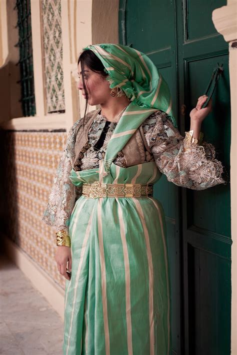 Traditional Libyan cloth | Victorian dress, Fashion, Traditional outfits