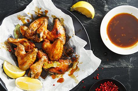 Sticky BBQ Chicken Wings | Recipes | GoodtoKnow