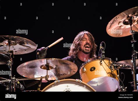 Dave Grohl on Drums Stock Photo - Alamy