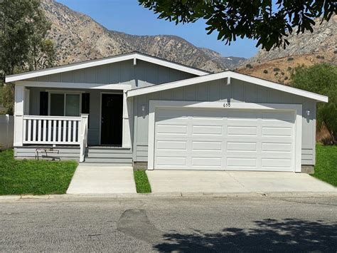 mobile home for sale in Sylmar, CA: 3 Bed 2 Bath 2020 Silvercrest 1330239