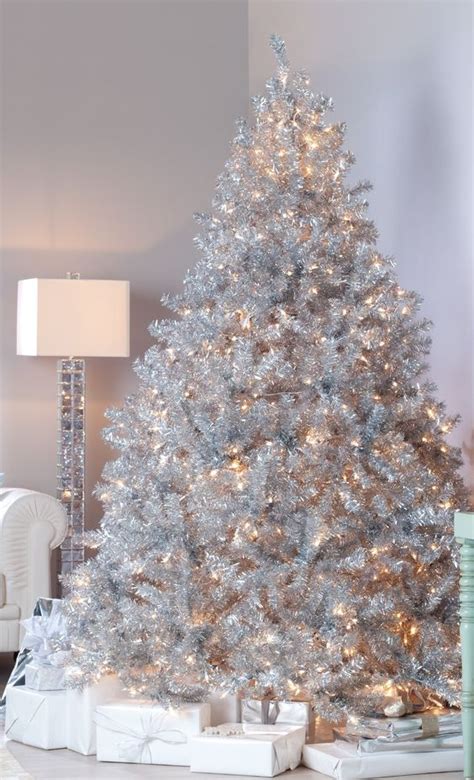 37 Awesome Silver And White Christmas Tree Decorating Ideas & Inspirations