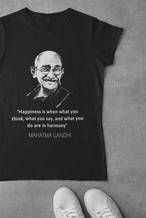 Mahatma Gandhi Happiness quote Classic T-Shirt : redbubble