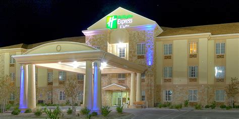 Holiday Inn Express & Suites Pecos - Pecos,