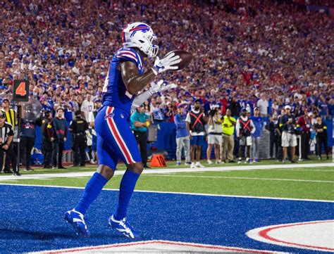 Third-grade class does Bills' Stefon Diggs' TD celebration