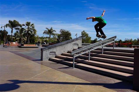 Encinitas Skate Plaza (aka Poods Skatepark) 2025 => STRAY ROCKET