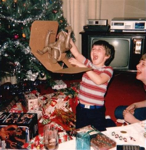 Christmas just hit that much better in the 80s. Am I wrong? (1984/1985) : r/nostalgia