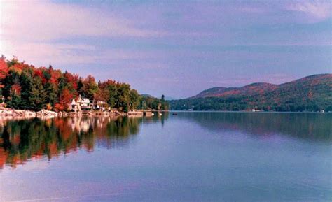 The Clearest Lakes in the US - 10 Of The Best [2024]