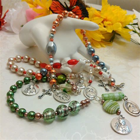 Divine Mercy Chaplets! Saint Faustina! Prayer Beads! http://www.etsy.com/shop ...