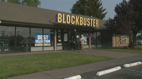 America's only remaining Blockbuster store is in Oregon | FOX 4 Dallas ...