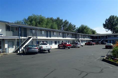 OREGON TRAIL MOTEL (AU$86): 2022 Prices & Reviews (Baker City) - Photos of Motel - Tripadvisor