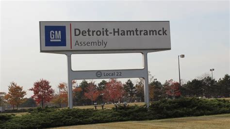 A Part of Detroit Was Destroyed in the 1980s So GM Could Build a Plant ...