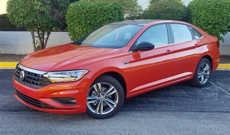 Test Drive: 2019 Volkswagen Jetta R-Line | The Daily Drive | Consumer Guide® The Daily Drive ...