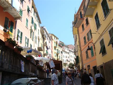 Countryside Trip » Blog Archive » Trip to Riomaggiore, Italy