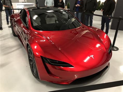 red-tesla-roadster-palo-alto-hq - TESLARATI