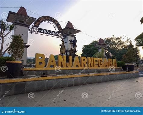 Banjarnegara Square Icon, Central Java, Indonesia Stock Image - Image of indonesia, drinks ...