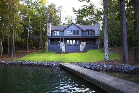 LAKE CABIN ON LAKE MARTIN | FOSHEE ARCHITECTURE