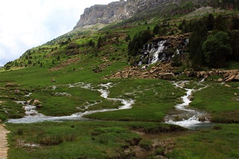 We welcome a new exciting hiking season in the Pyrenees Ordesa valley – Blogging from the Pyrenees