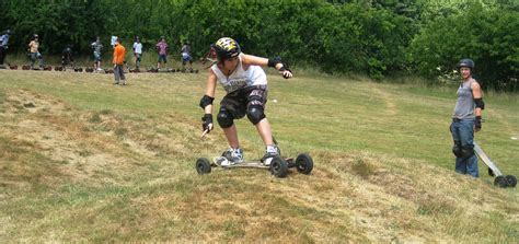 Mountainboarding