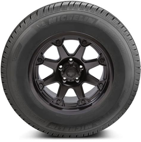 Michelin Defender LTX M/S | TireBuyer