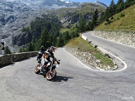 Stelvio - the biggest ZigZag of Europe - LifeWeLove